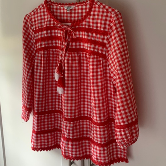 Snazzy top - Picture 1 of 5